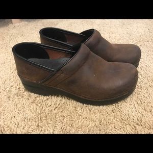Brown leather Danskos